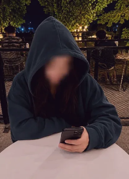 Helena, 26